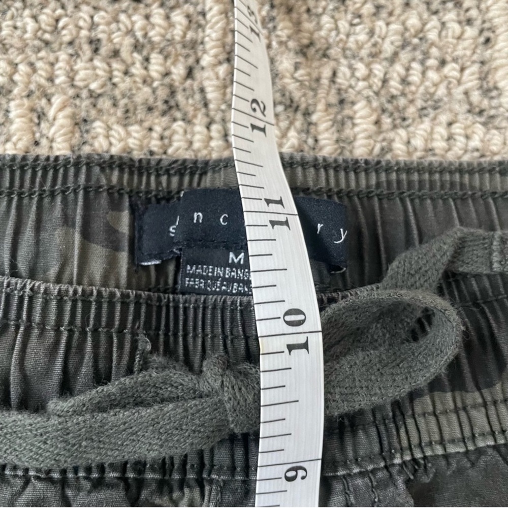 Sanctuary Women's Camouflage Cargo Pants - Picture 5 of 7
